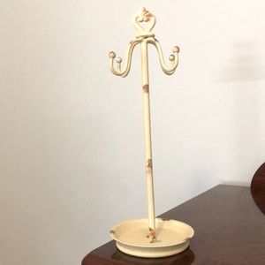 Vintage Look Jewelry Holder